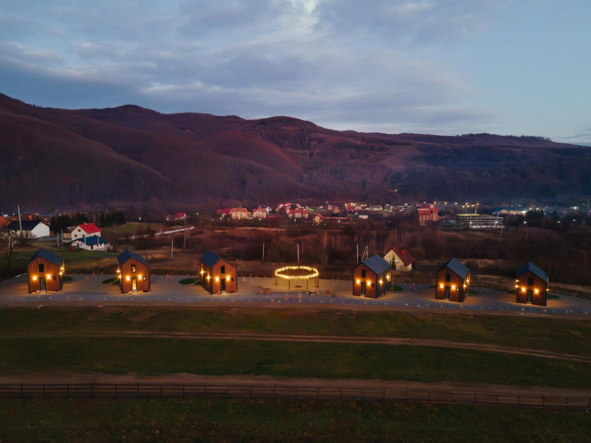 Комплекс Відпочинку Крихая Villa Solociîn Exterior foto